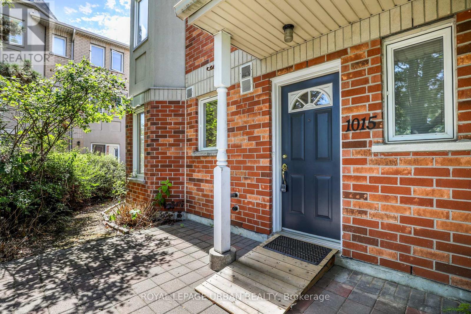 1015 - 28 Rosebank Drive, Toronto, Ontario  M1B 5Z1 - Photo 3 - E12376224