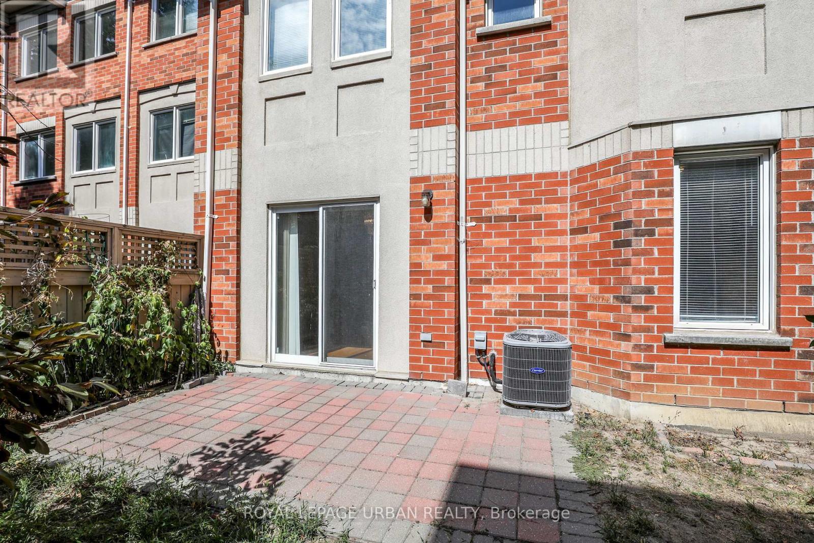 1015 - 28 Rosebank Drive, Toronto, Ontario  M1B 5Z1 - Photo 4 - E12376224