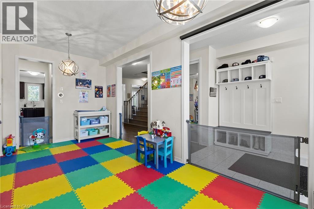 62 Esther Crescent, Thorold, Ontario  L3B 0G2 - Photo 8 - 40765977