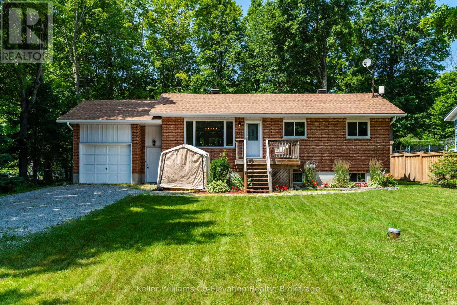 16 MUNDY AVENUE, Tiny, Ontario