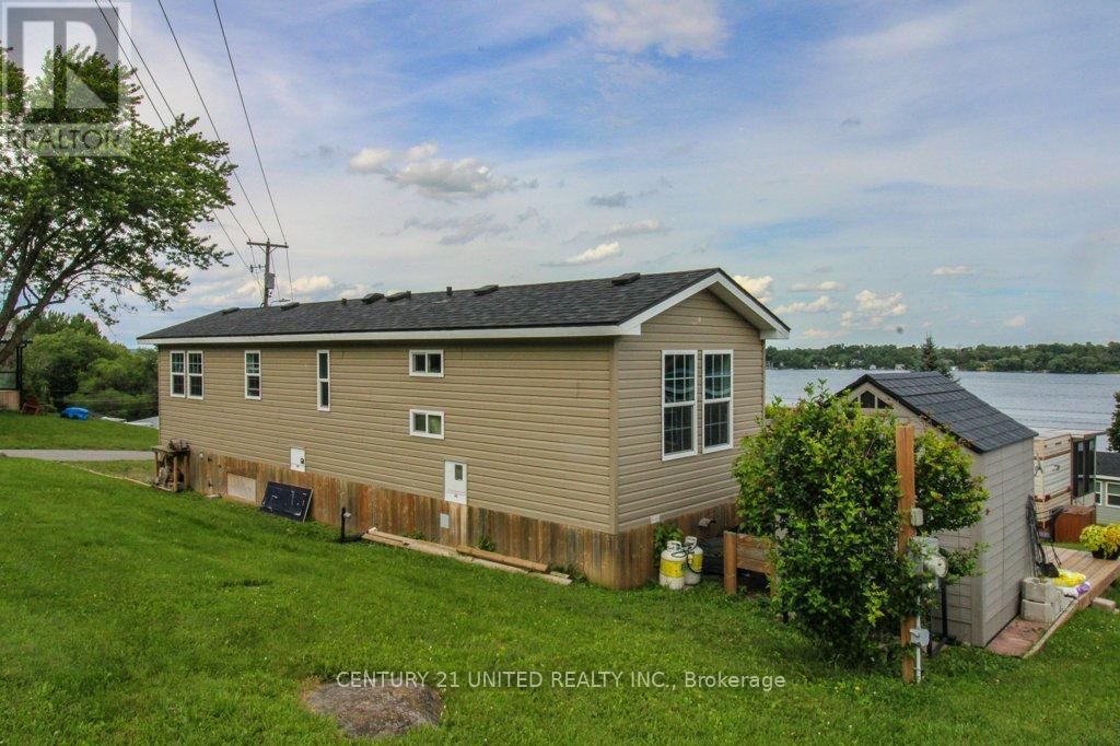 5 Marina Cres - 920 Skyline Road, Selwyn, Ontario  K0L 1T0 - Photo 7 - X12371035