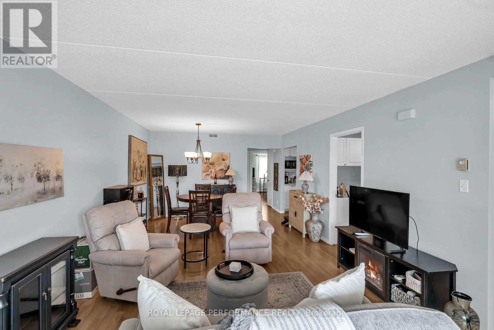 3 - 15 First Street W, Cornwall, Ontario  K6J 1B8 - Photo 9 - X12380260