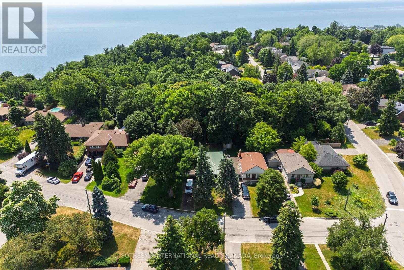 17 Ayre Point Road, Toronto, Ontario  M1M 1G4 - Photo 31 - E12379969