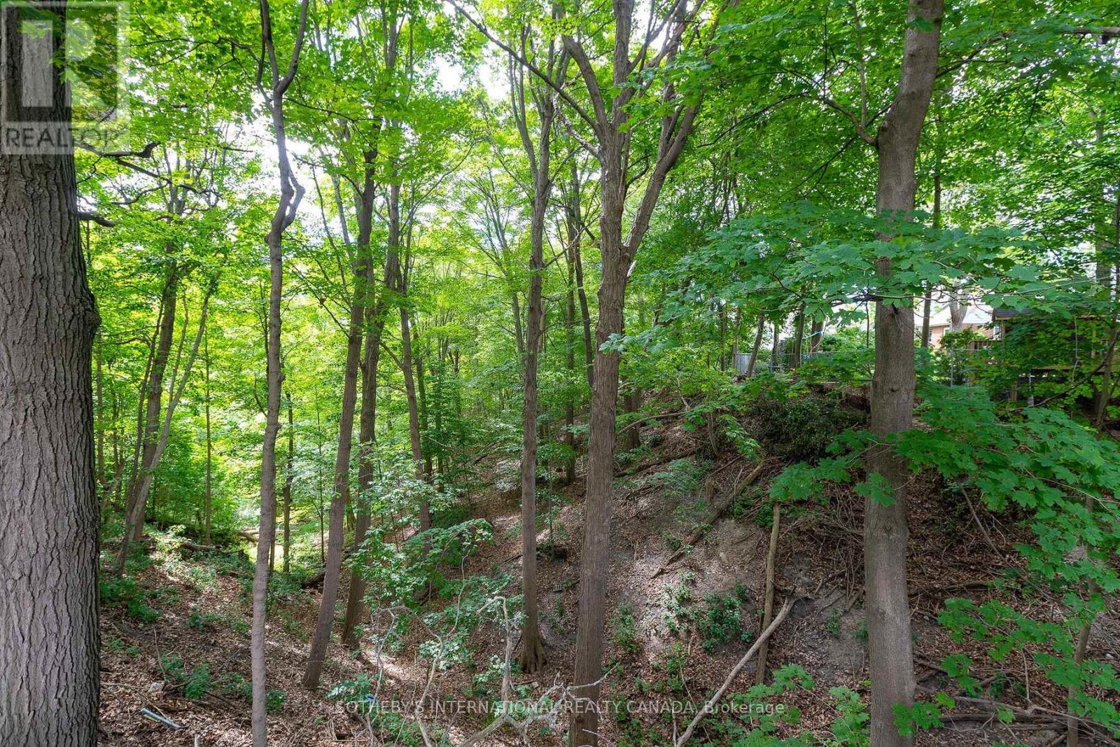 17 Ayre Point Road, Toronto, Ontario  M1M 1G4 - Photo 35 - E12379969