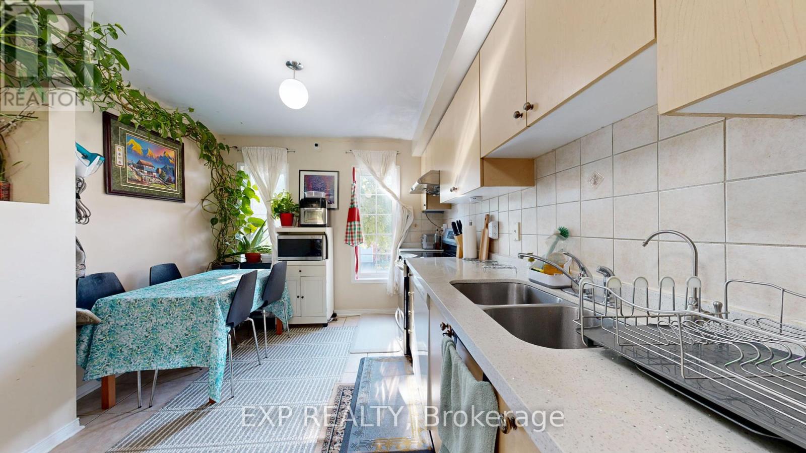 96 Conn Smythe Drive, Toronto, Ontario  M1J 3P5 - Photo 14 - E12380122