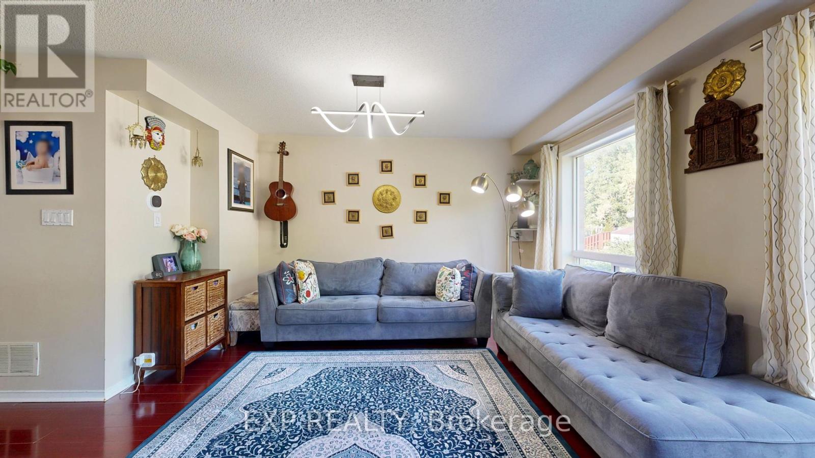 96 Conn Smythe Drive, Toronto, Ontario  M1J 3P5 - Photo 9 - E12380122