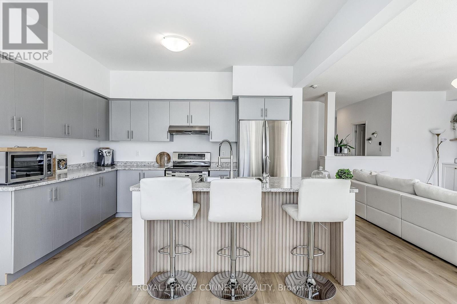 17 Don Hadden Crescent, Brock (Sunderland), Ontario  L0C 1H0 - Photo 16 - N12379932