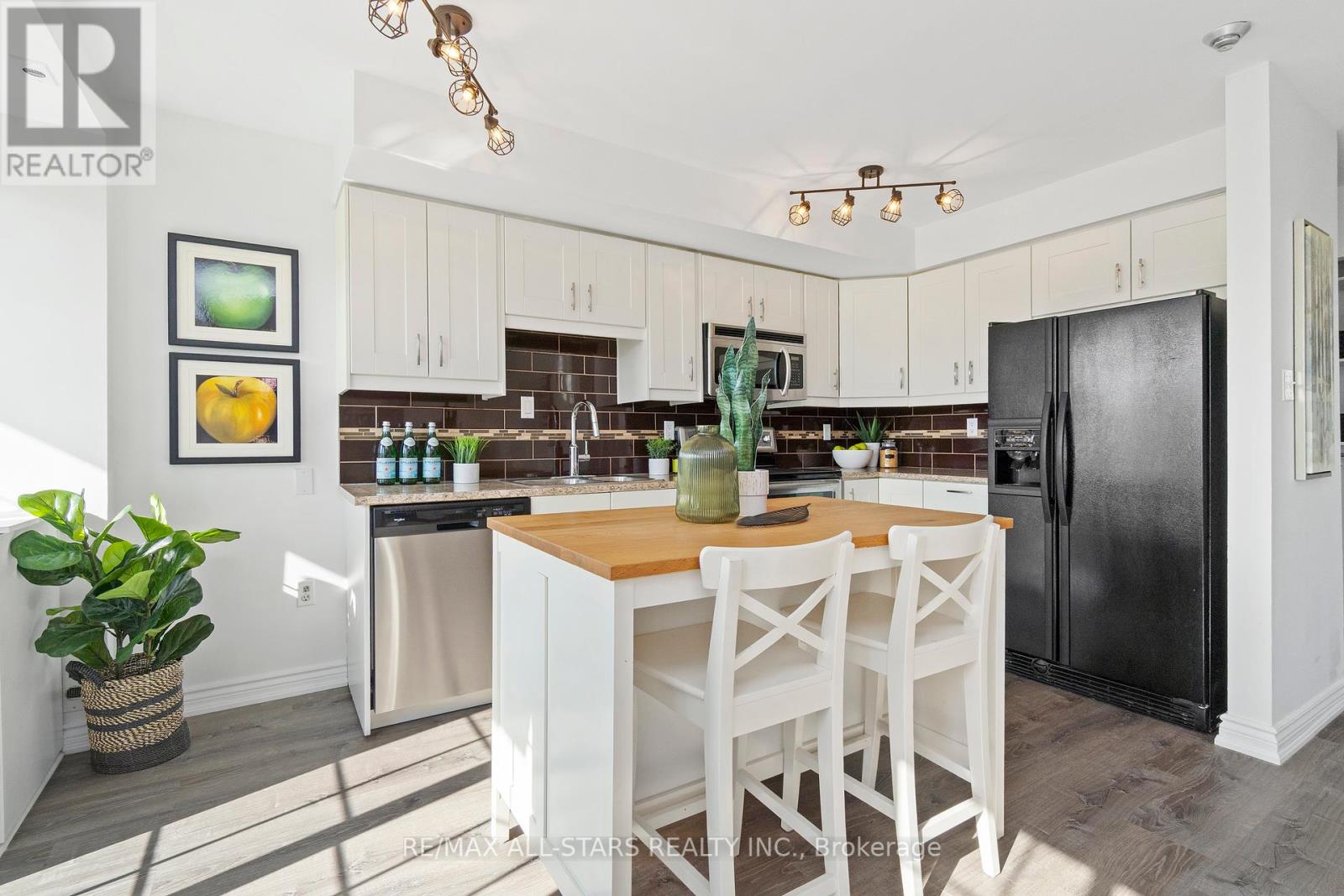 A204 - 15 Cornell Meadows Avenue, Markham, Ontario  L6B 1B6 - Photo 6 - N12379981