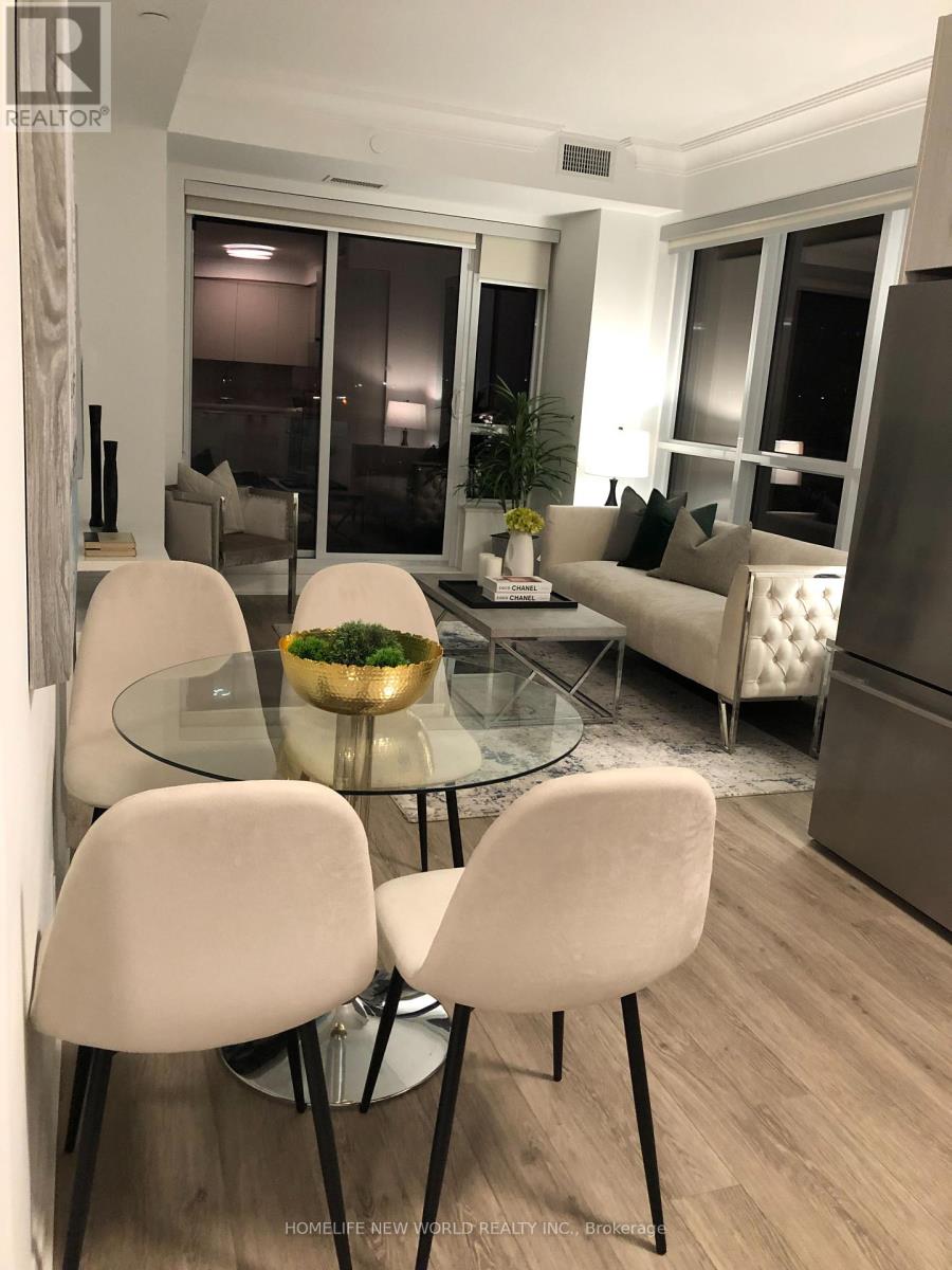 303 - 18 Water Walk Drive, Markham, Ontario  L3R 6L5 - Photo 7 - N12380024