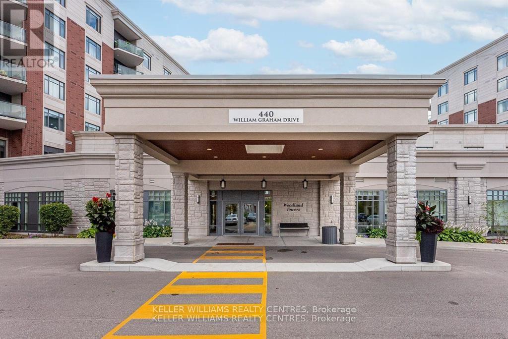 302 - 460 William Graham Drive, Aurora, Ontario  L4G 1X9 - Photo 2 - N12380027