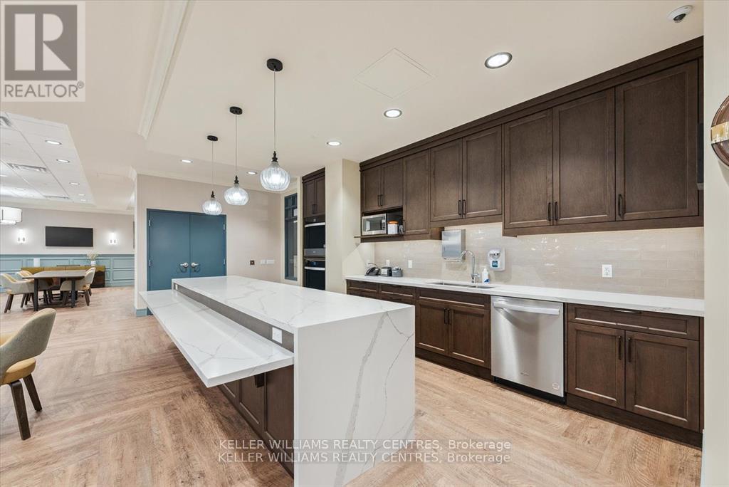 302 - 460 William Graham Drive, Aurora, Ontario  L4G 1X9 - Photo 44 - N12380027
