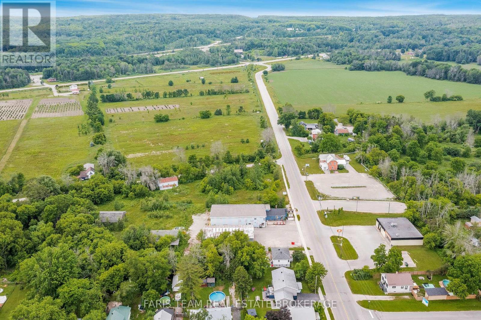 19 Sturgeon Bay Road, Severn (Coldwater), Ontario  L0K 3E0 - Photo 11 - S12379958