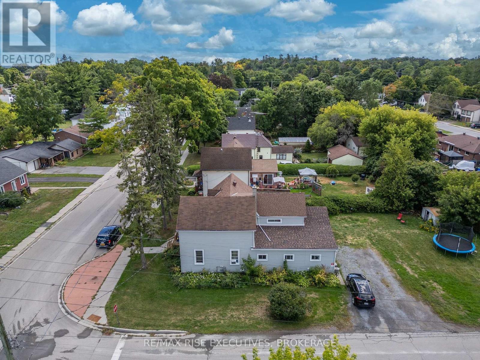 190 Victoria Avenue, Gananoque, Ontario  K7G 2S1 - Photo 19 - X12377830