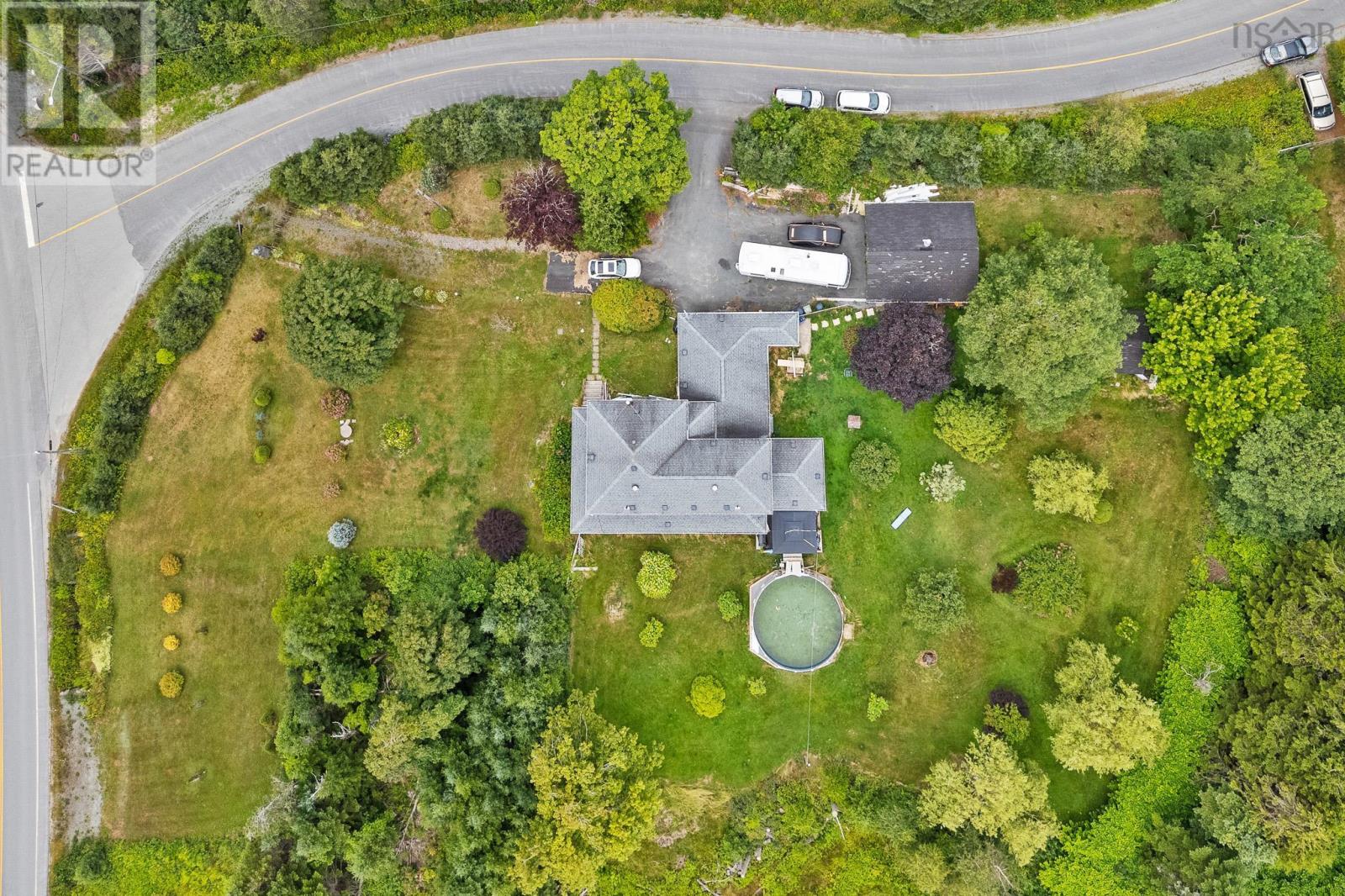 Property at 8 Dufferin Mines Road image 4