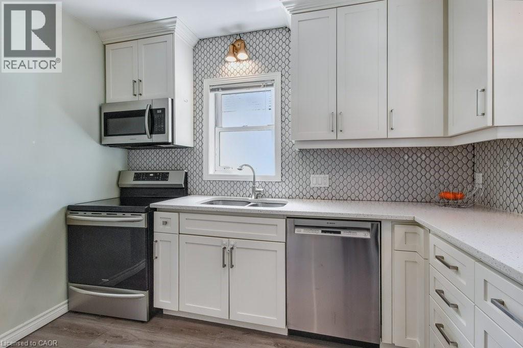 56 John Street W, Waterloo, Ontario  N2L 1B4 - Photo 7 - 40766065