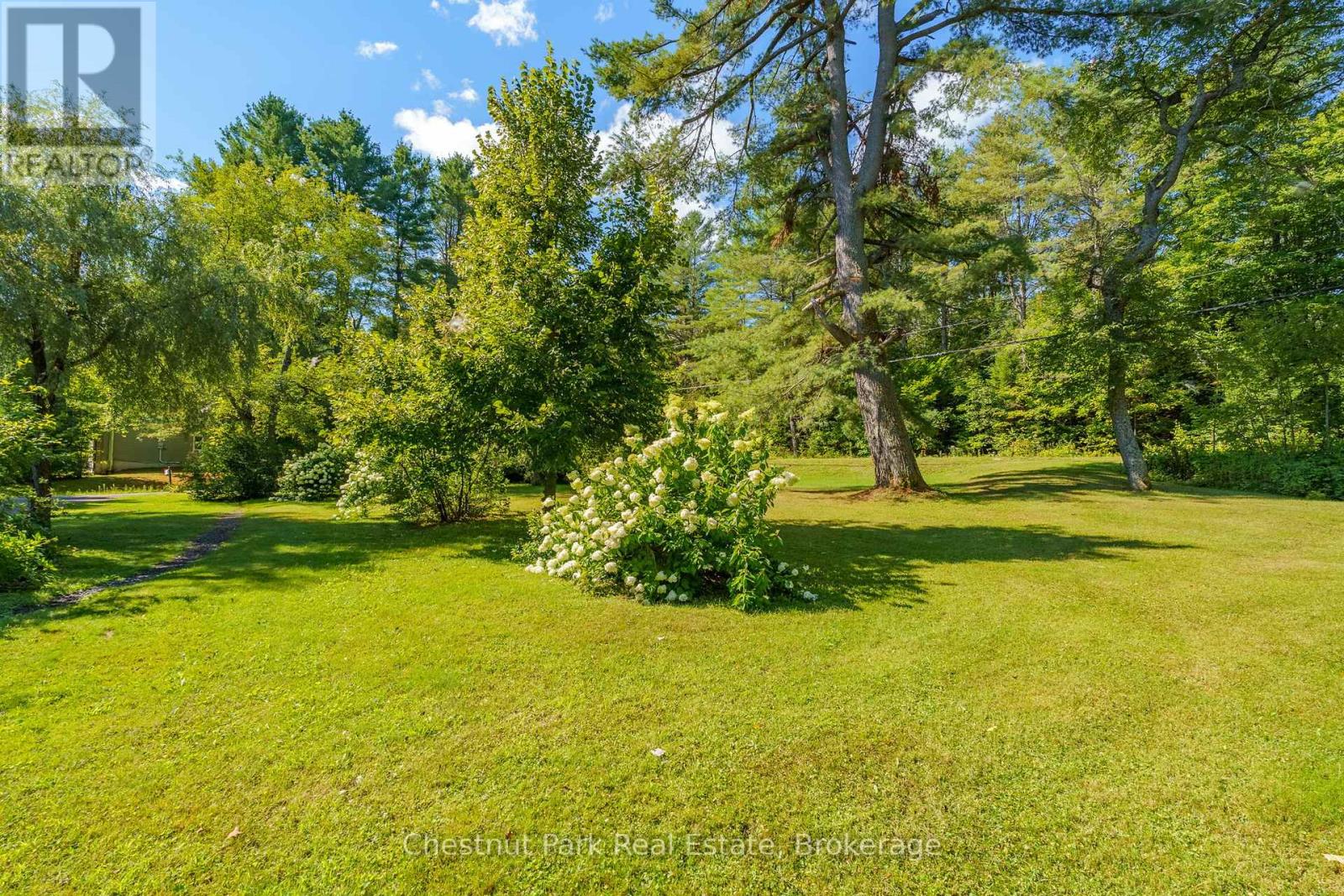 1047 Naismith Road E, Bracebridge, Ontario  P1L 1X4 - Photo 17 - X12380313
