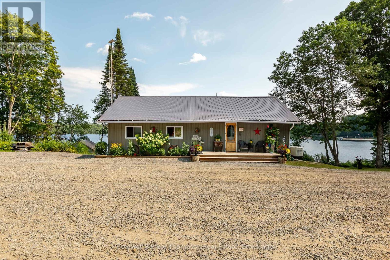85 Nulty Lane, Armour, Ontario  P0A 1J0 - Photo 5 - X12380394