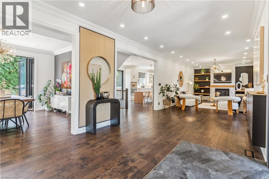2032 Rebecca Street, Oakville, Ontario  L6L 2A2 - Photo 6 - 40766093