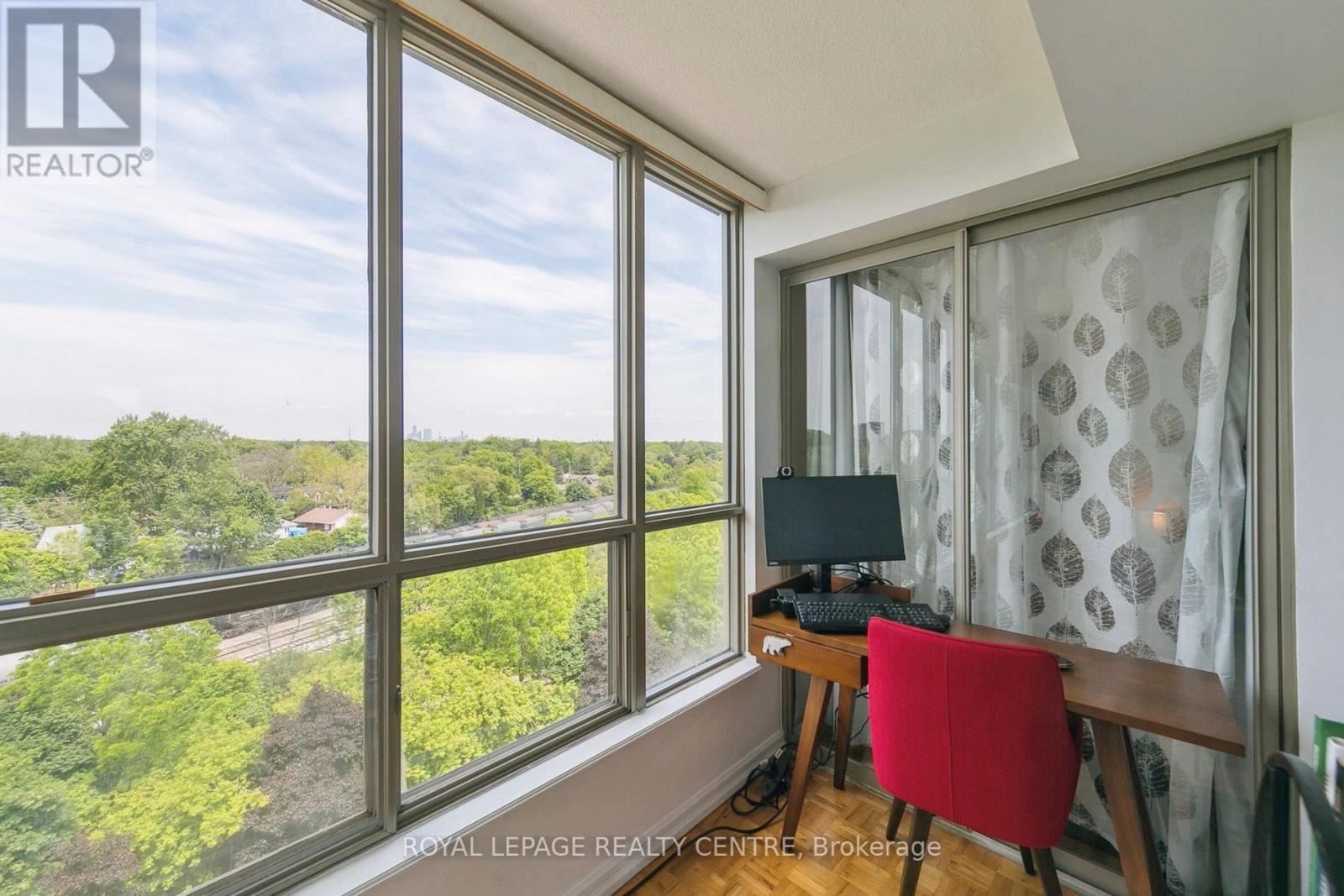 807 - 1110 Walden Circle, Mississauga, Ontario  L5J 4R3 - Photo 25 - W12379921