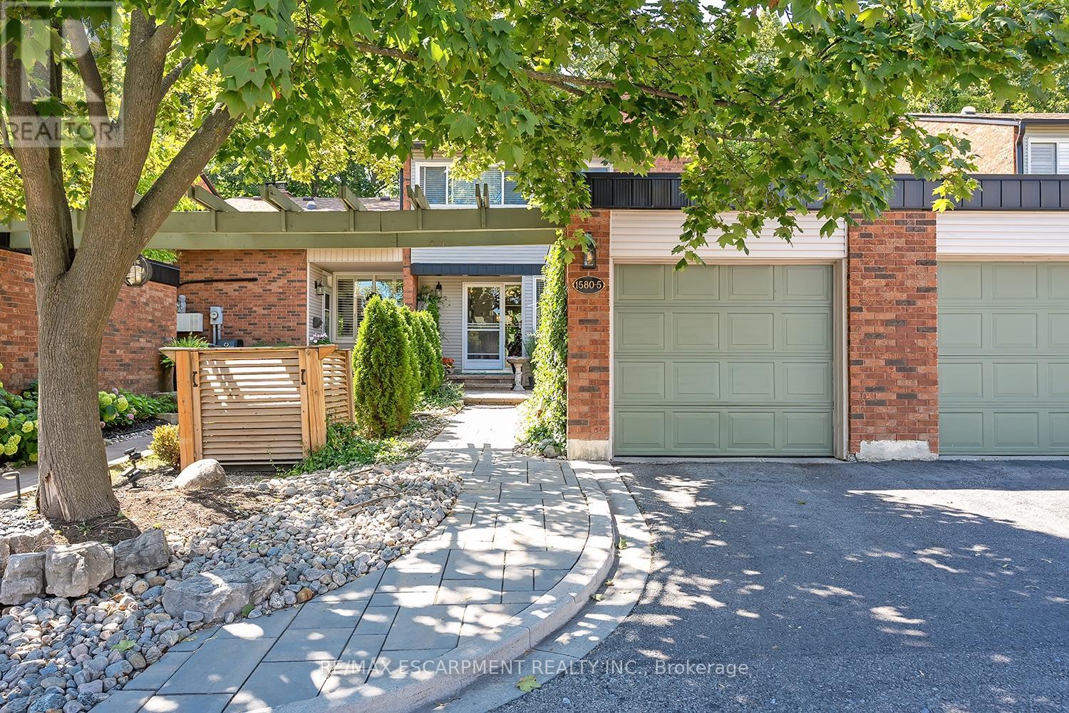 5 - 1580 KERNS ROAD, Burlington, Ontario