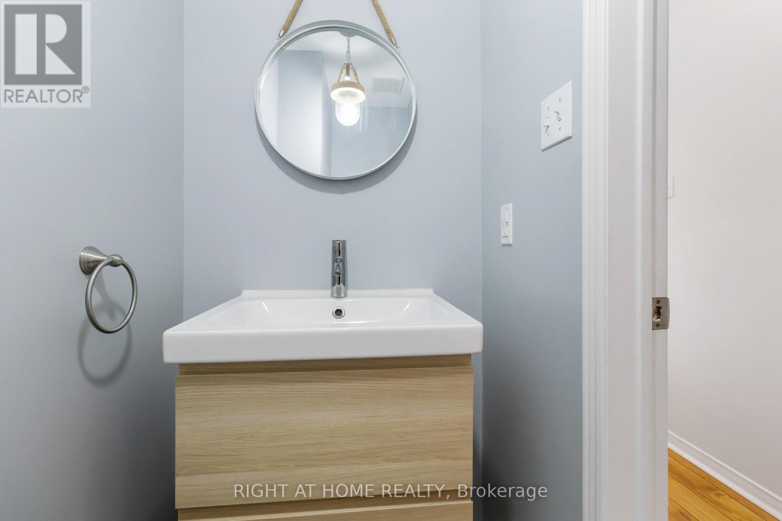12 - 1520 Reeves Gate, Oakville (Ga Glen Abbey), Ontario  L6M 3J4 - Photo 15 - W12380023