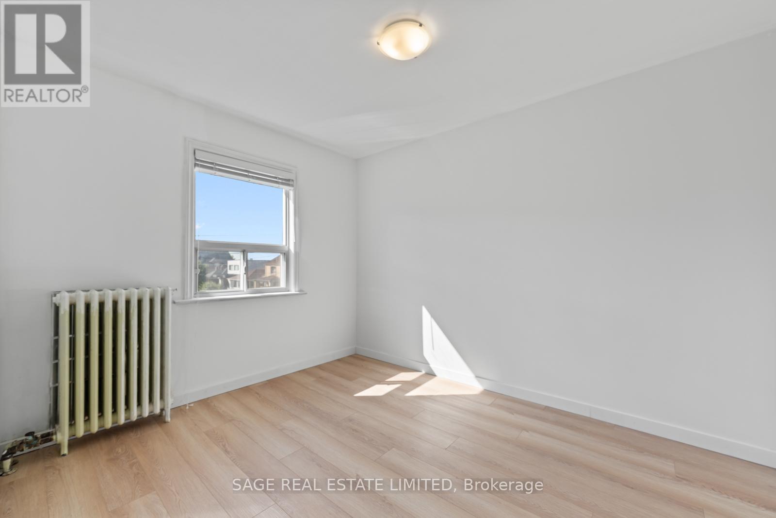 49 Bowie Avenue, Toronto, Ontario  M6E 2P2 - Photo 24 - W12380064