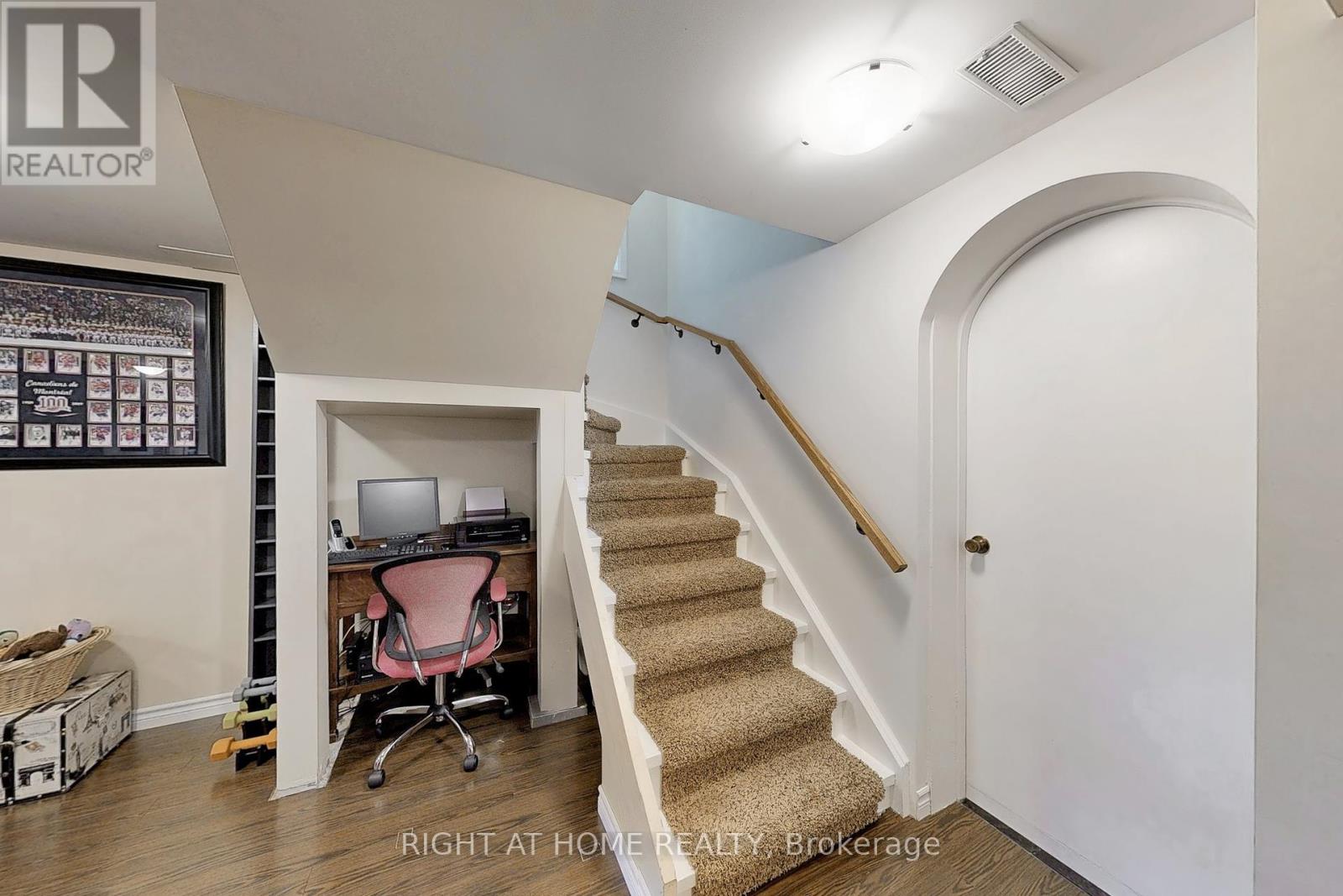 907 Fourth Street, Mississauga (Lakeview), Ontario  L5E 1J8 - Photo 26 - W12380075