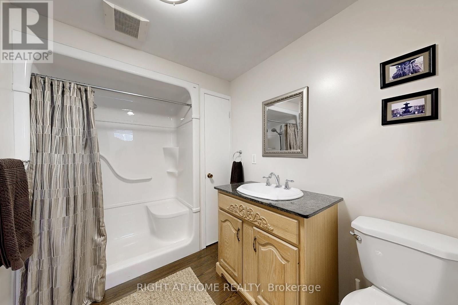 907 Fourth Street, Mississauga (Lakeview), Ontario  L5E 1J8 - Photo 28 - W12380075