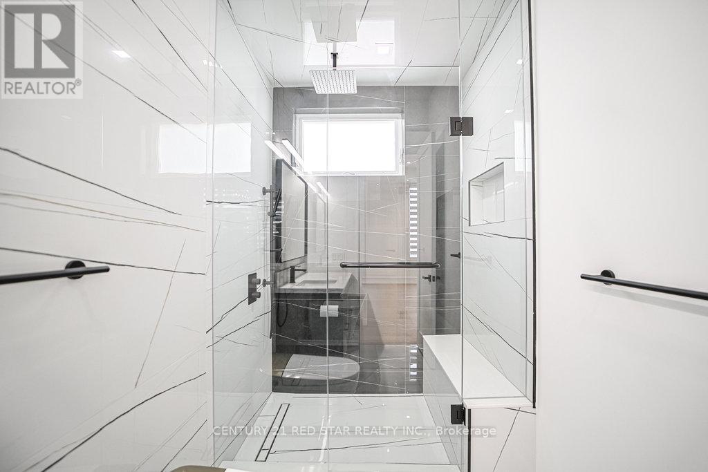 1 Frankwood Road, Toronto (Stonegate-Queensway), Ontario  M8Z 1Y8 - Photo 11 - W12380108
