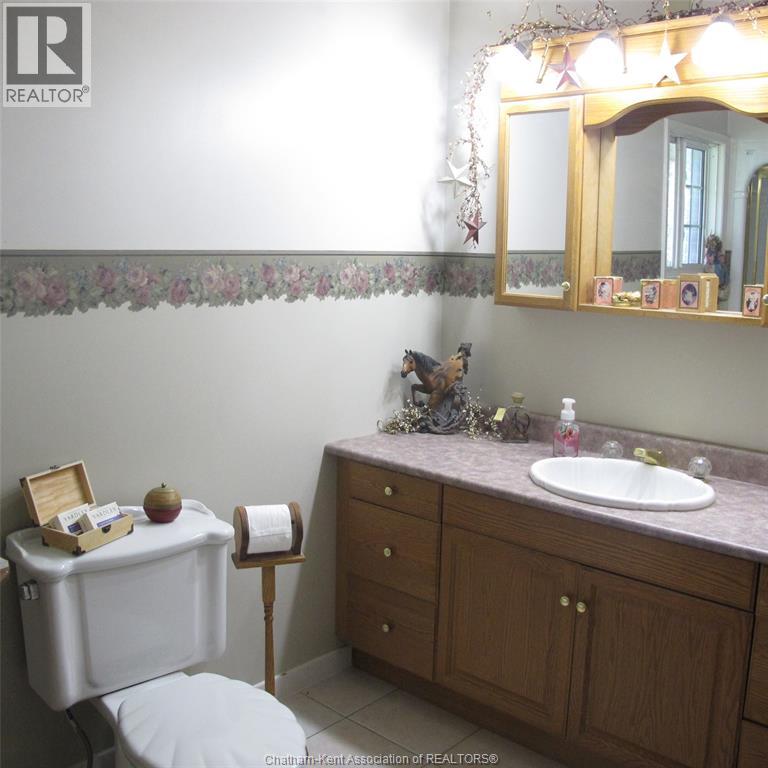 15061 Turin Line, Highgate, Ontario  N0P 1C0 - Photo 13 - 25022364