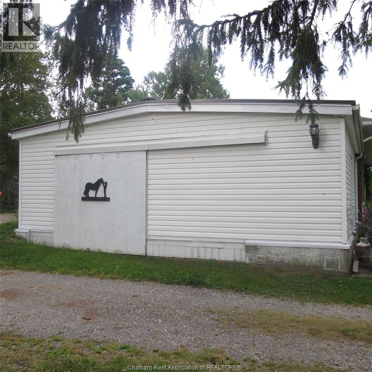 15061 Turin Line, Highgate, Ontario  N0P 1C0 - Photo 5 - 25022364