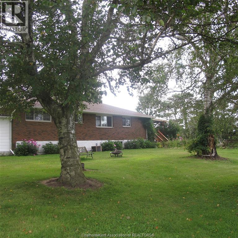 15061 Turin Line, Highgate, Ontario  N0P 1C0 - Photo 6 - 25022364