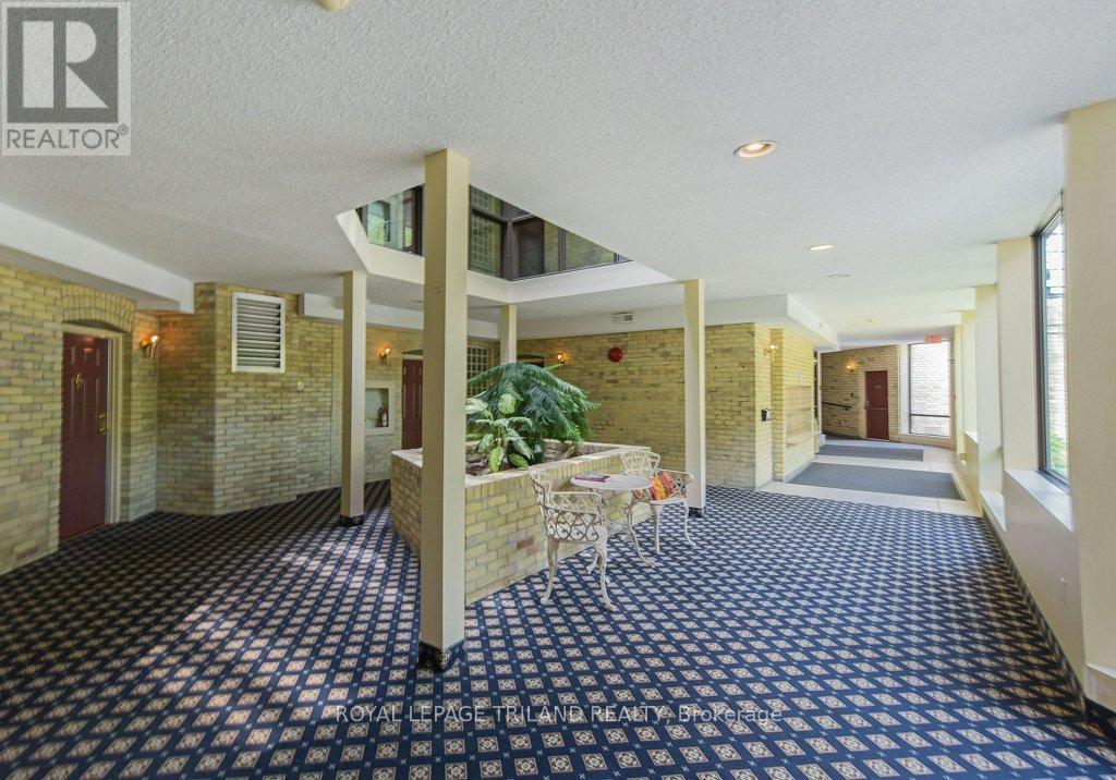 306 - 460 Wellington Street, London East (East F), Ontario  N6A 3P8 - Photo 35 - X12380366