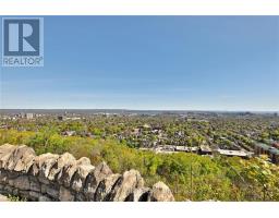 205C - 5 EAST 36TH STREET, Hamilton, Ontario