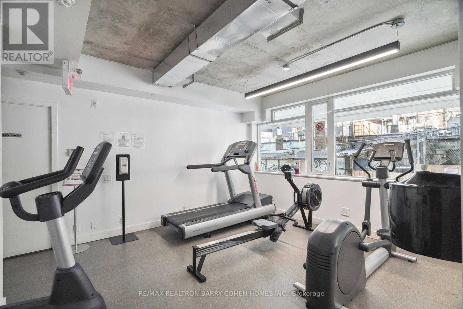 911 - 75 Portland Street, Toronto, Ontario  M5V 2M9 - Photo 15 - C12380167