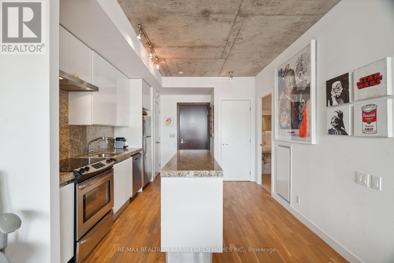 911 - 75 Portland Street, Toronto, Ontario  M5V 2M9 - Photo 3 - C12380167