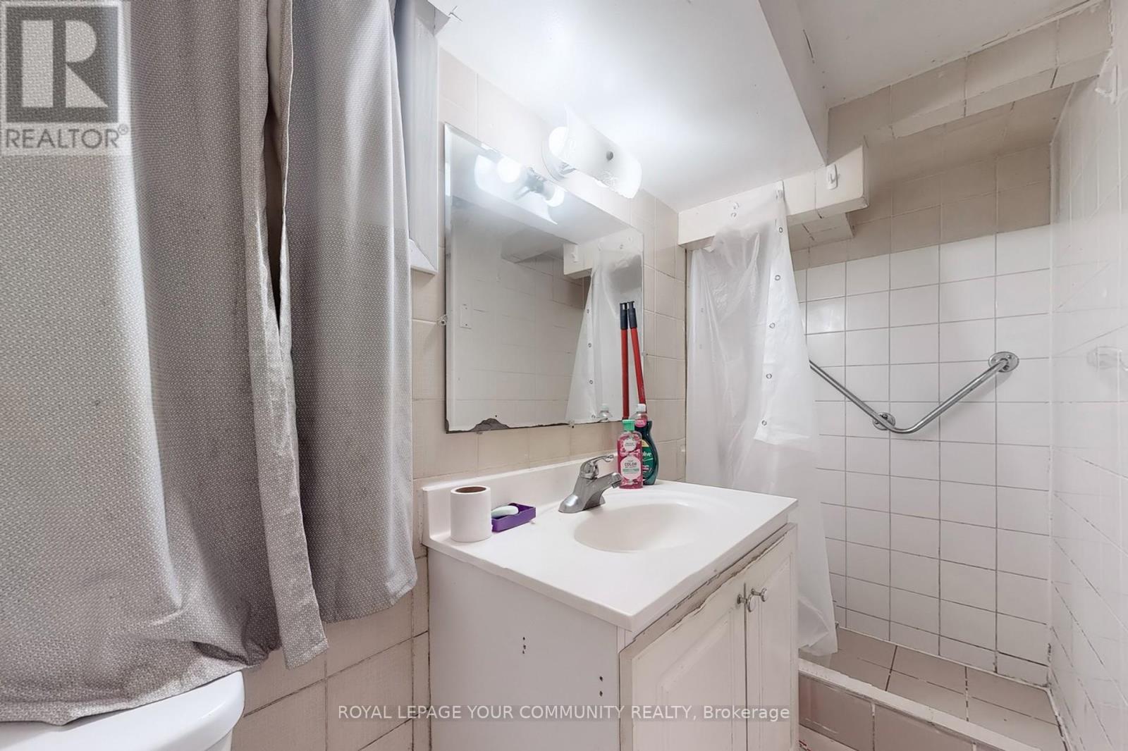 134 Brunswick Avenue, Toronto, Ontario  M5S 2M2 - Photo 30 - C12380234