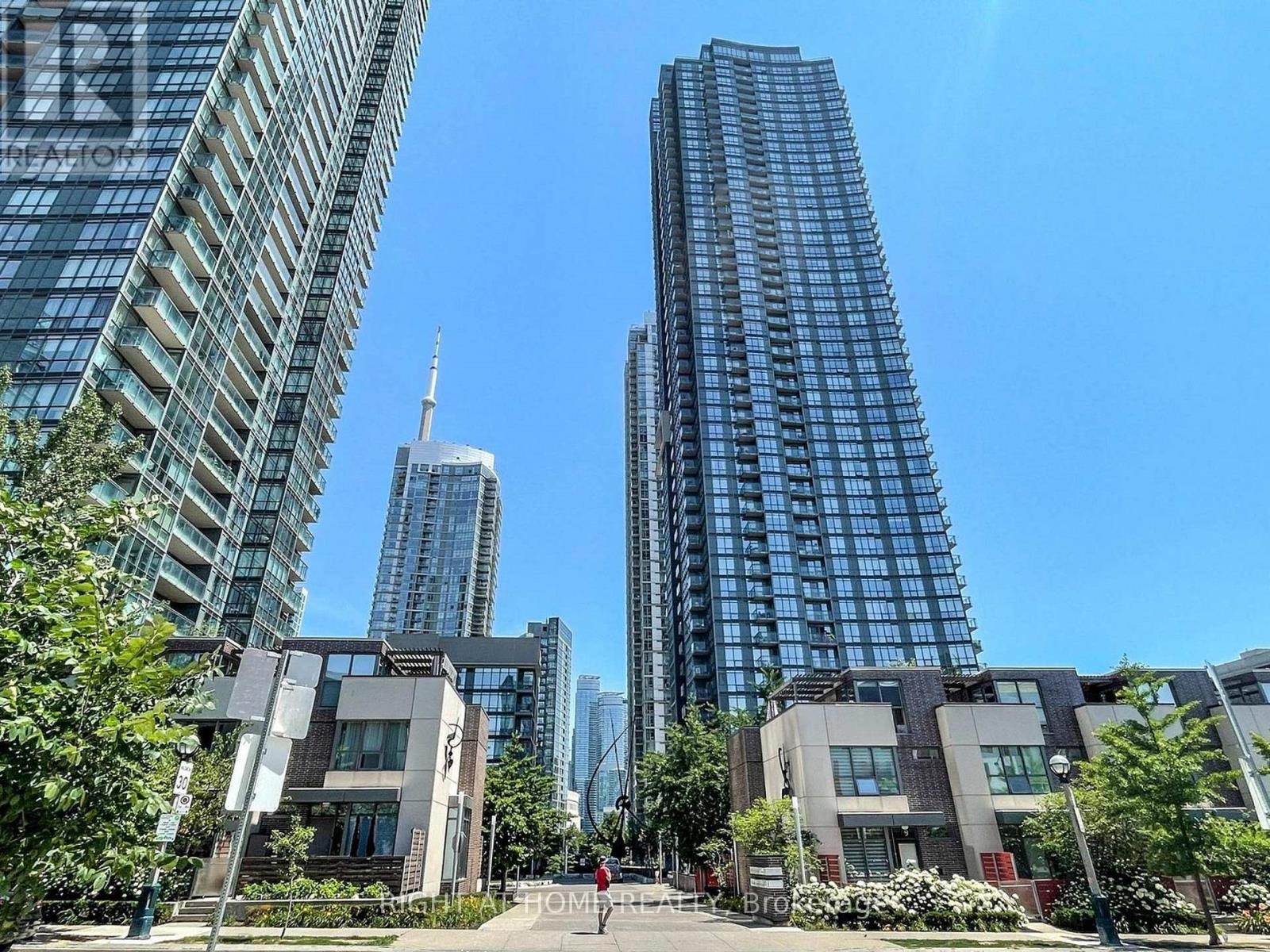 1706 - 11 Brunel Court, Toronto, Ontario  M5V 3Y3 - Photo 39 - C12380270