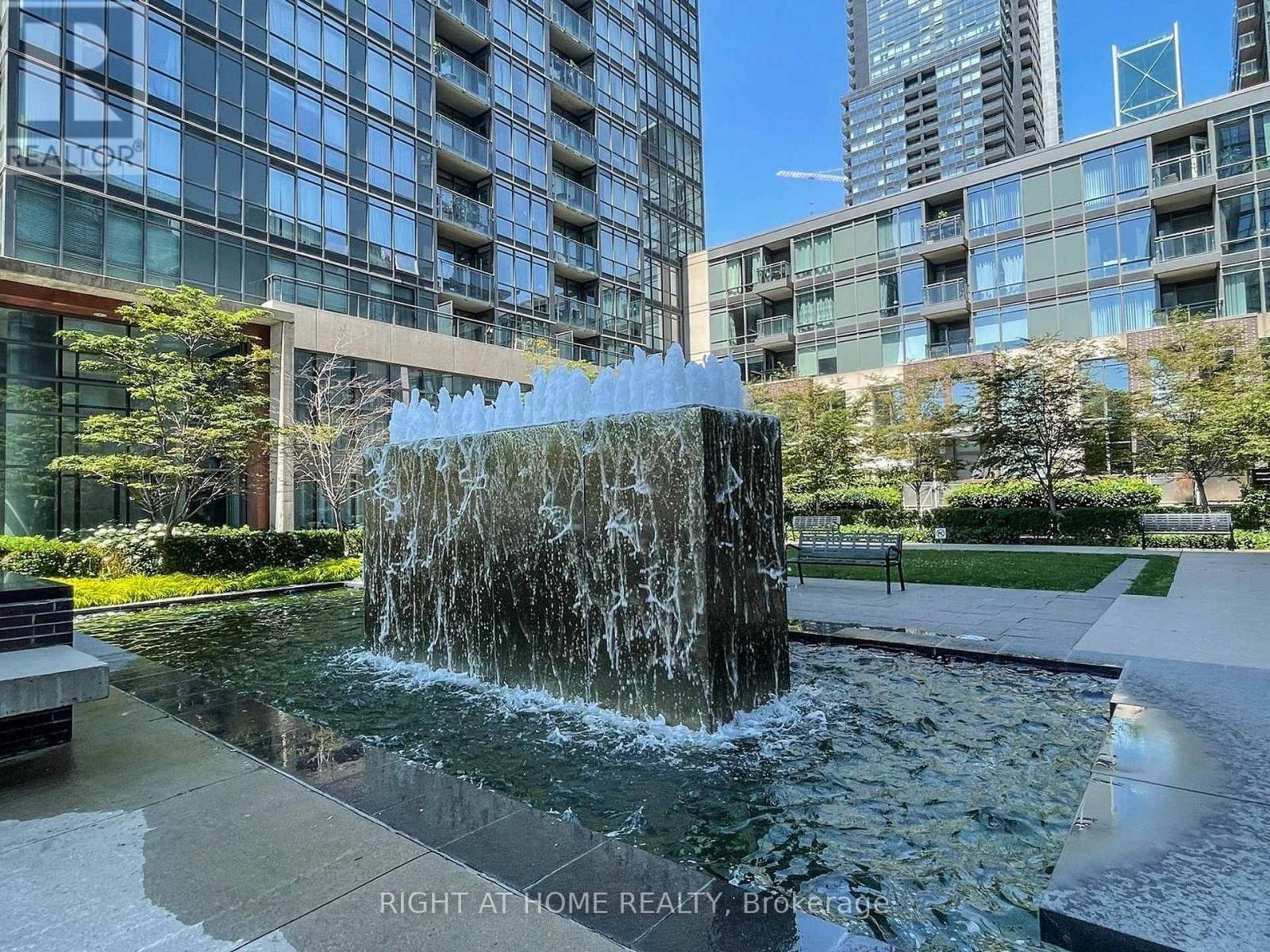 1706 - 11 Brunel Court, Toronto, Ontario  M5V 3Y3 - Photo 40 - C12380270