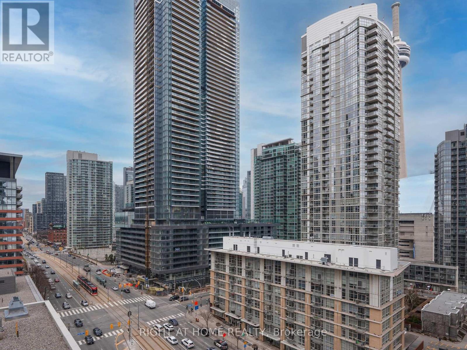 1706 - 11 Brunel Court, Toronto, Ontario  M5V 3Y3 - Photo 50 - C12380270