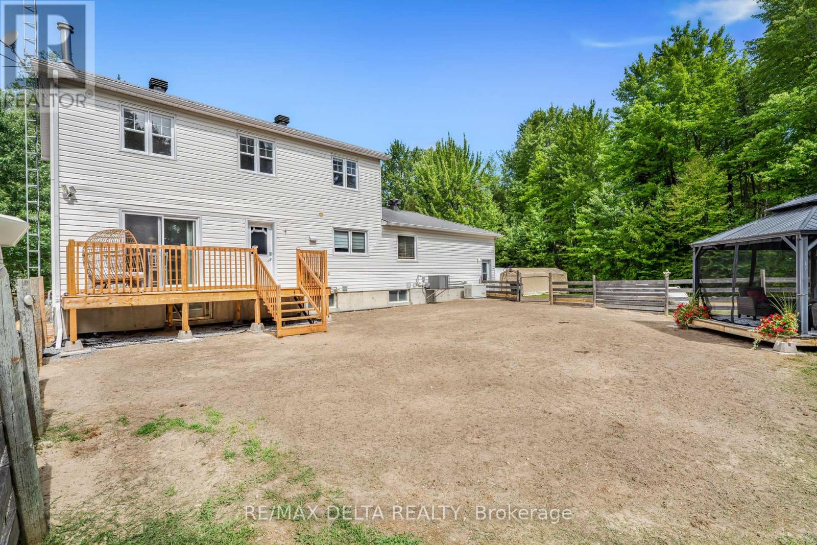 350 16 Route, Alfred And Plantagenet, Ontario  K0B 1L0 - Photo 25 - X12380380