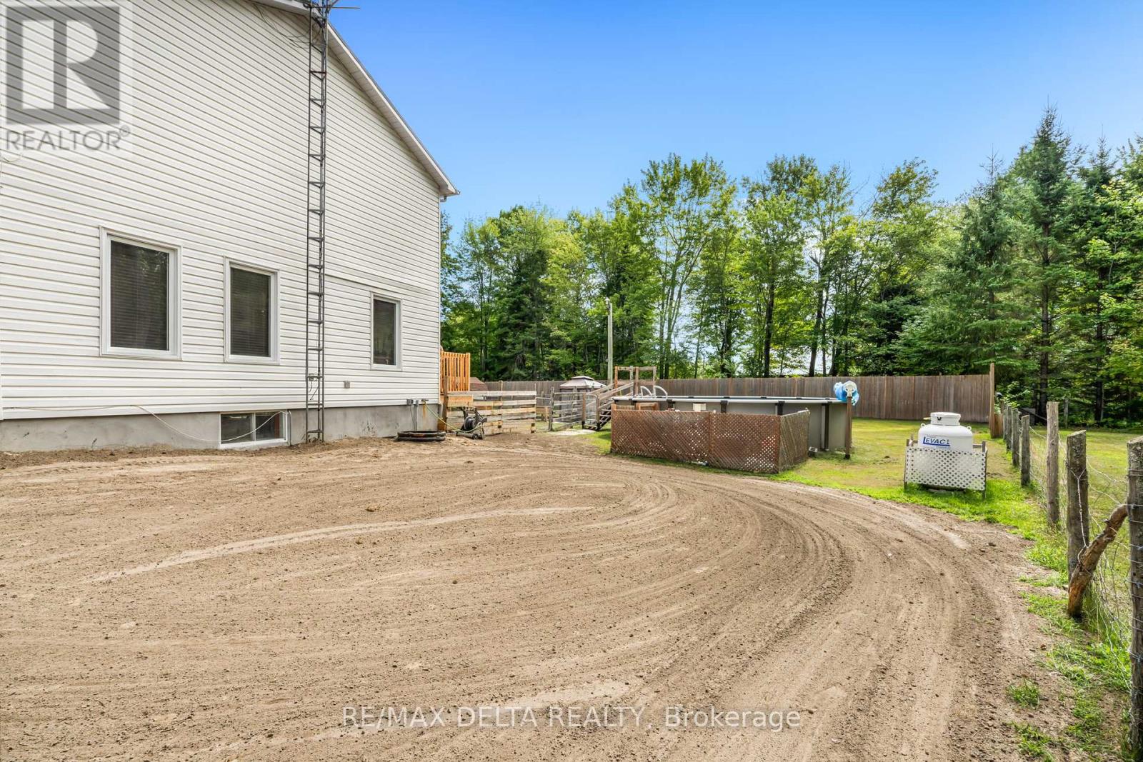 350 16 Route, Alfred And Plantagenet, Ontario  K0B 1L0 - Photo 26 - X12380380