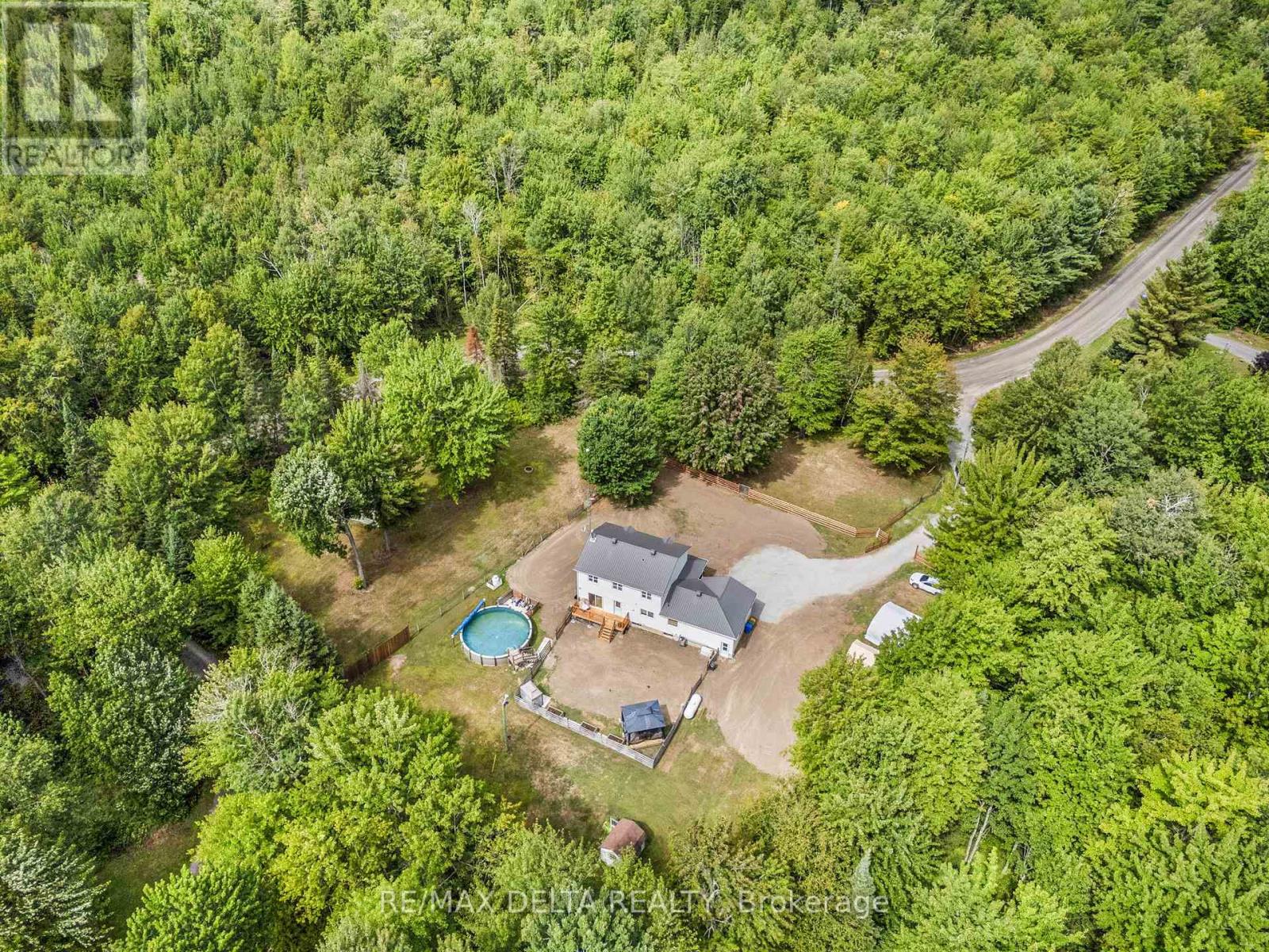 350 16 Route, Alfred And Plantagenet, Ontario  K0B 1L0 - Photo 31 - X12380380