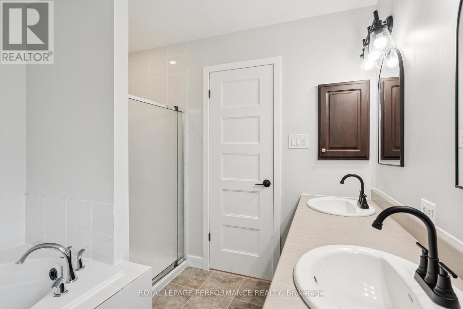 227 Terrapin Terrace, Ottawa, Ontario  K4A 0W3 - Photo 20 - X12380416