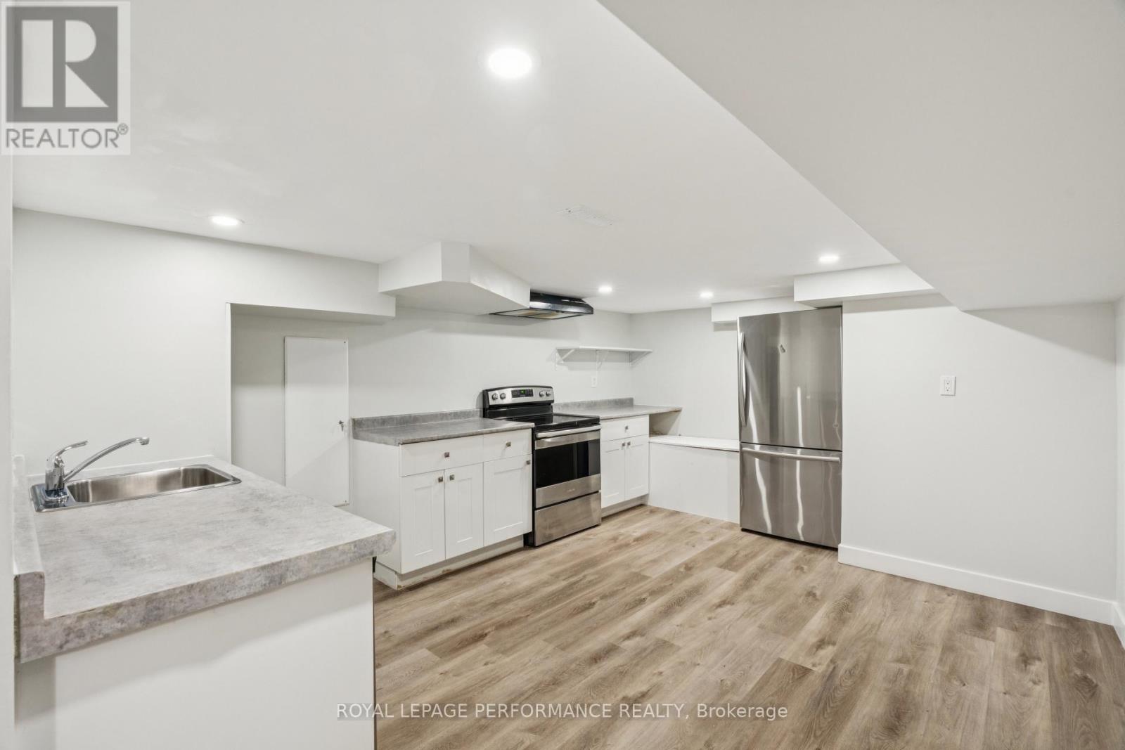 227 Terrapin Terrace, Ottawa, Ontario  K4A 0W3 - Photo 28 - X12380416