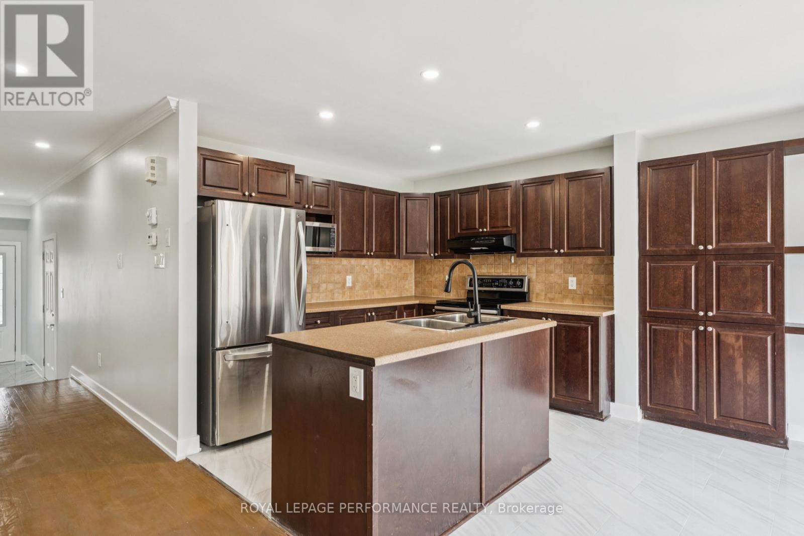 227 Terrapin Terrace, Ottawa, Ontario  K4A 0W3 - Photo 6 - X12380416