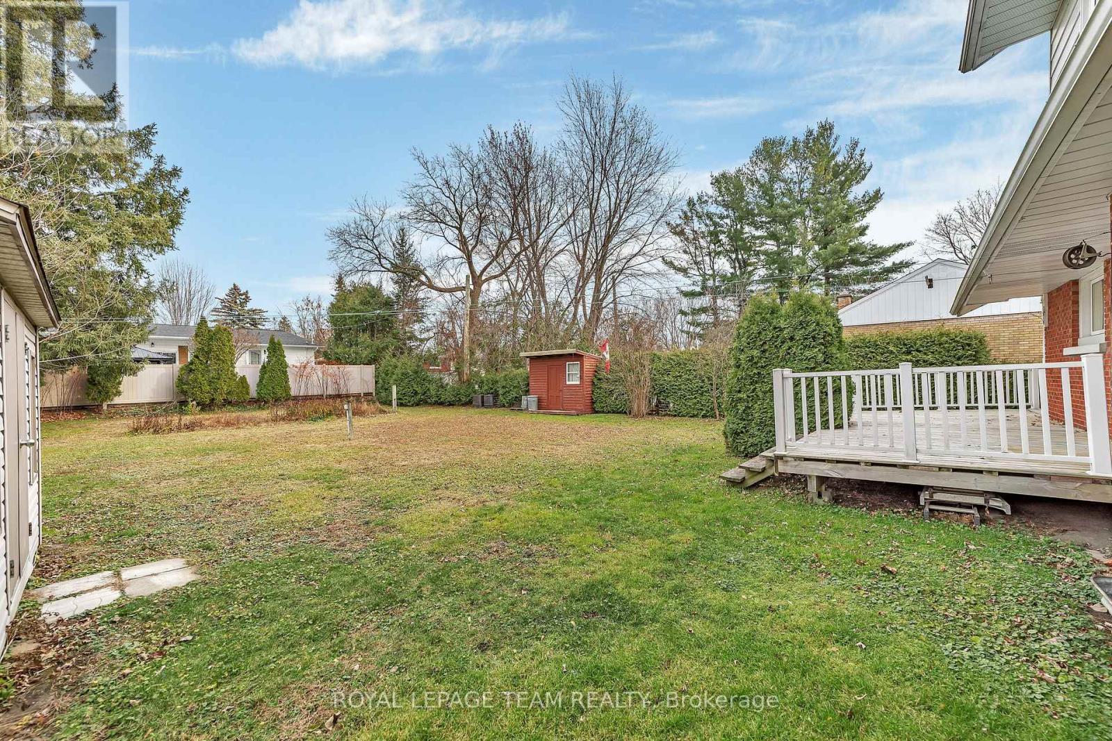 2099 Balharrie Avenue S, Ottawa, Ontario  K1G 1G4 - Photo 25 - X12380496