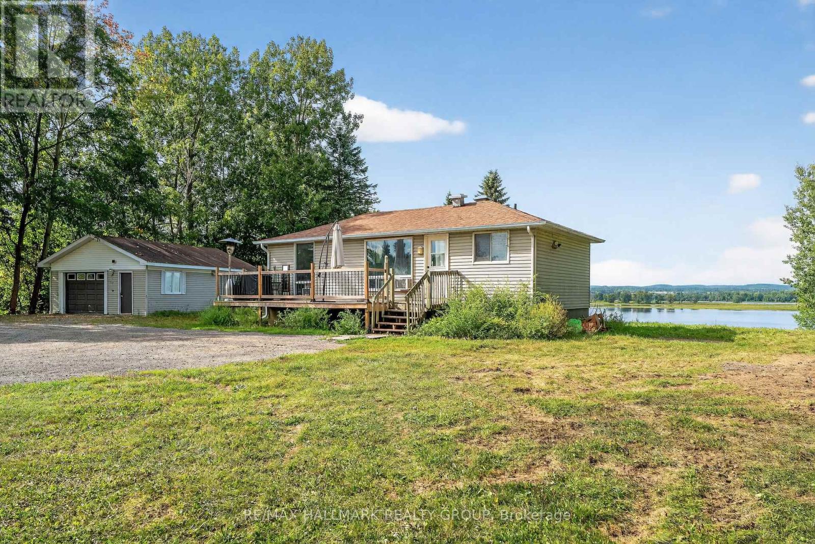 3855 Old Highway 17, Clarence-Rockland, Ontario  K4K 1W2 - Photo 8 - X12380559