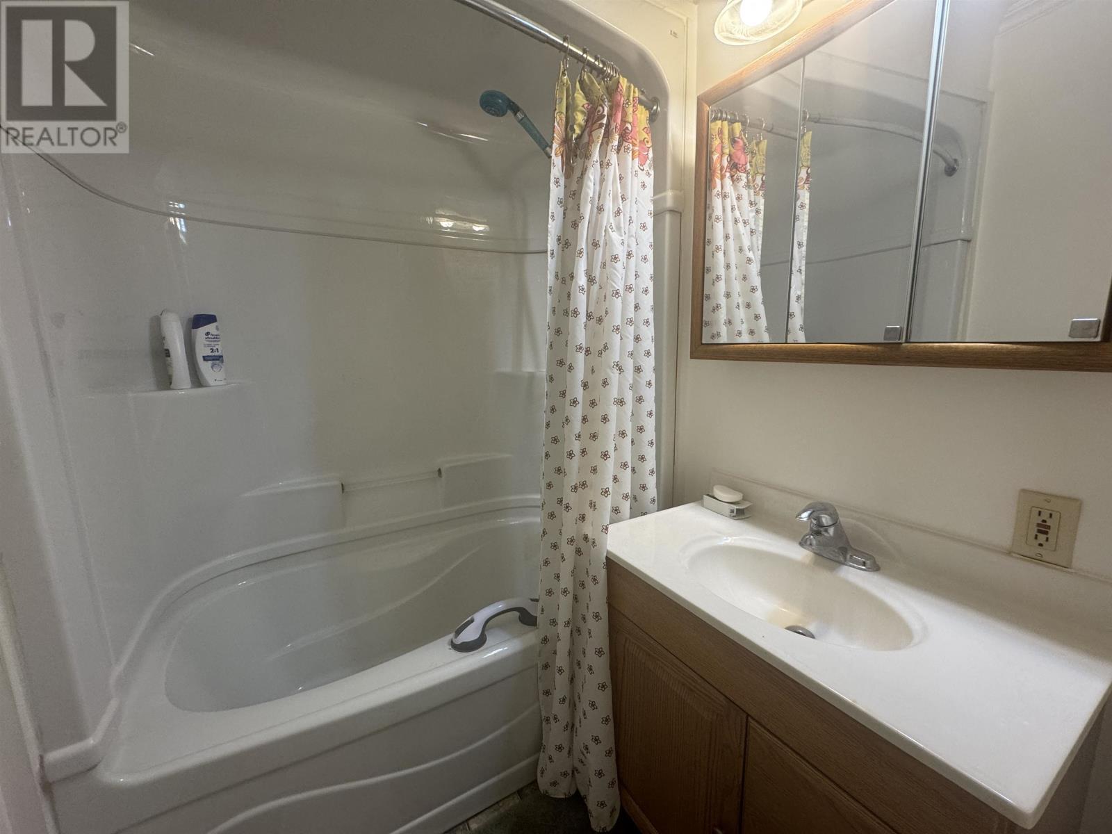10 Wenonah Dr, Manitouwadge, Ontario  P0T 2C0 - Photo 15 - TB252625