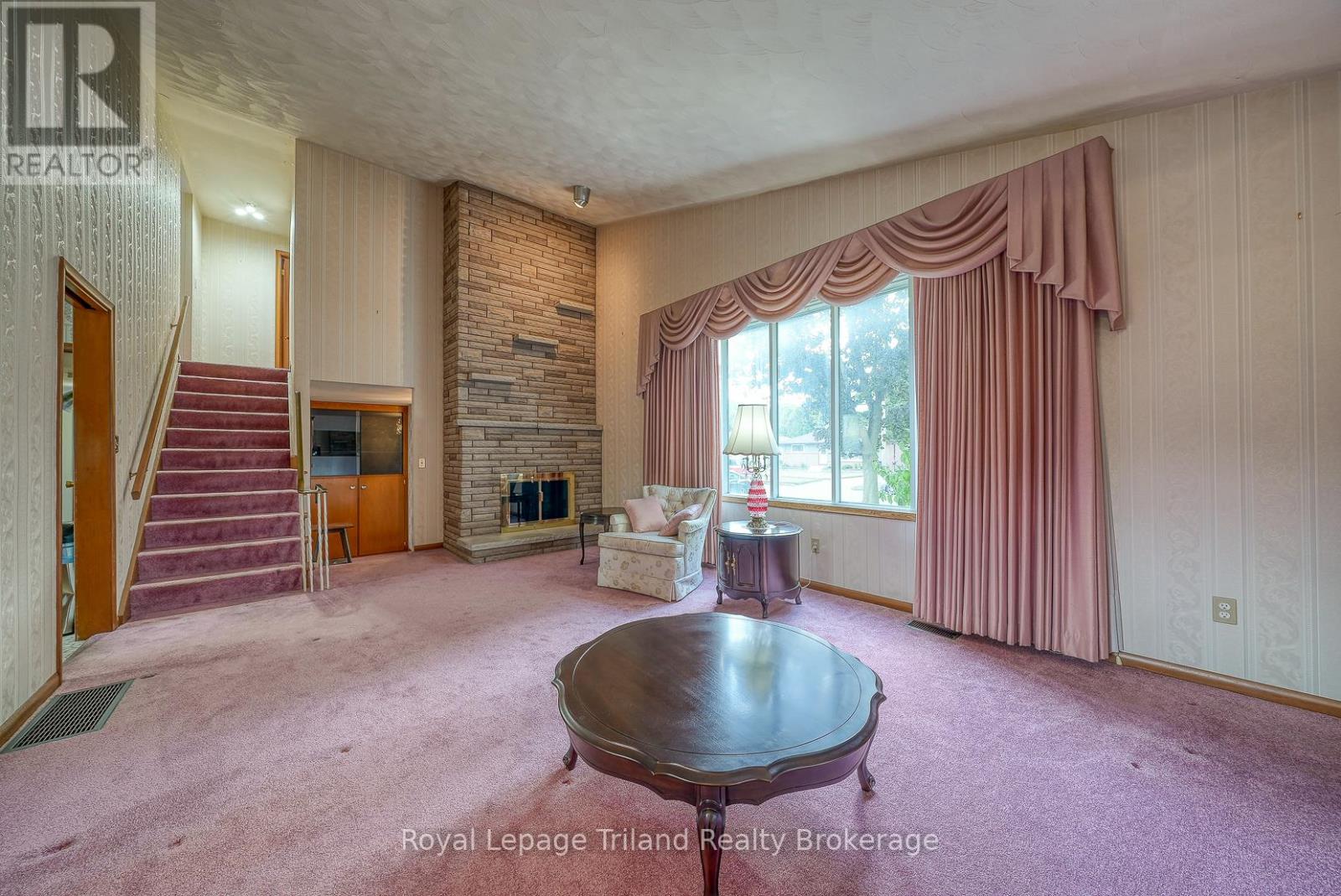 194 Orchard Road, Woodstock, Ontario  N4S 7N8 - Photo 17 - X12380318